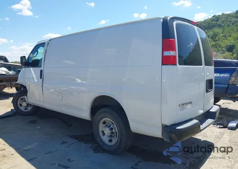 2019 Chevrolet Express G2500 from USA, damaged, VIN 1GCWGAFP3K1367116